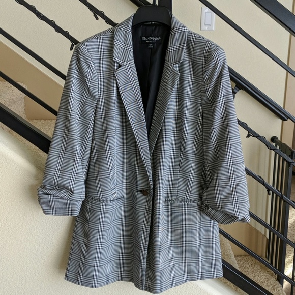 Miss Selfridge Jackets & Blazers - Miss Selfridge plaid blazer